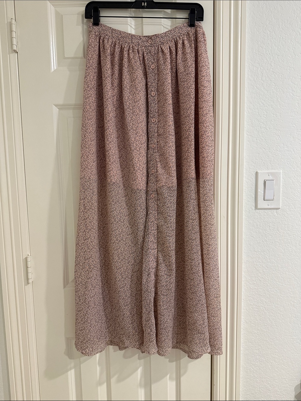 Women’s Pink Floral Button-Front Maxi Skirt